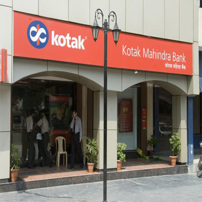 Kotak Mahindra Bank hits lifetime high